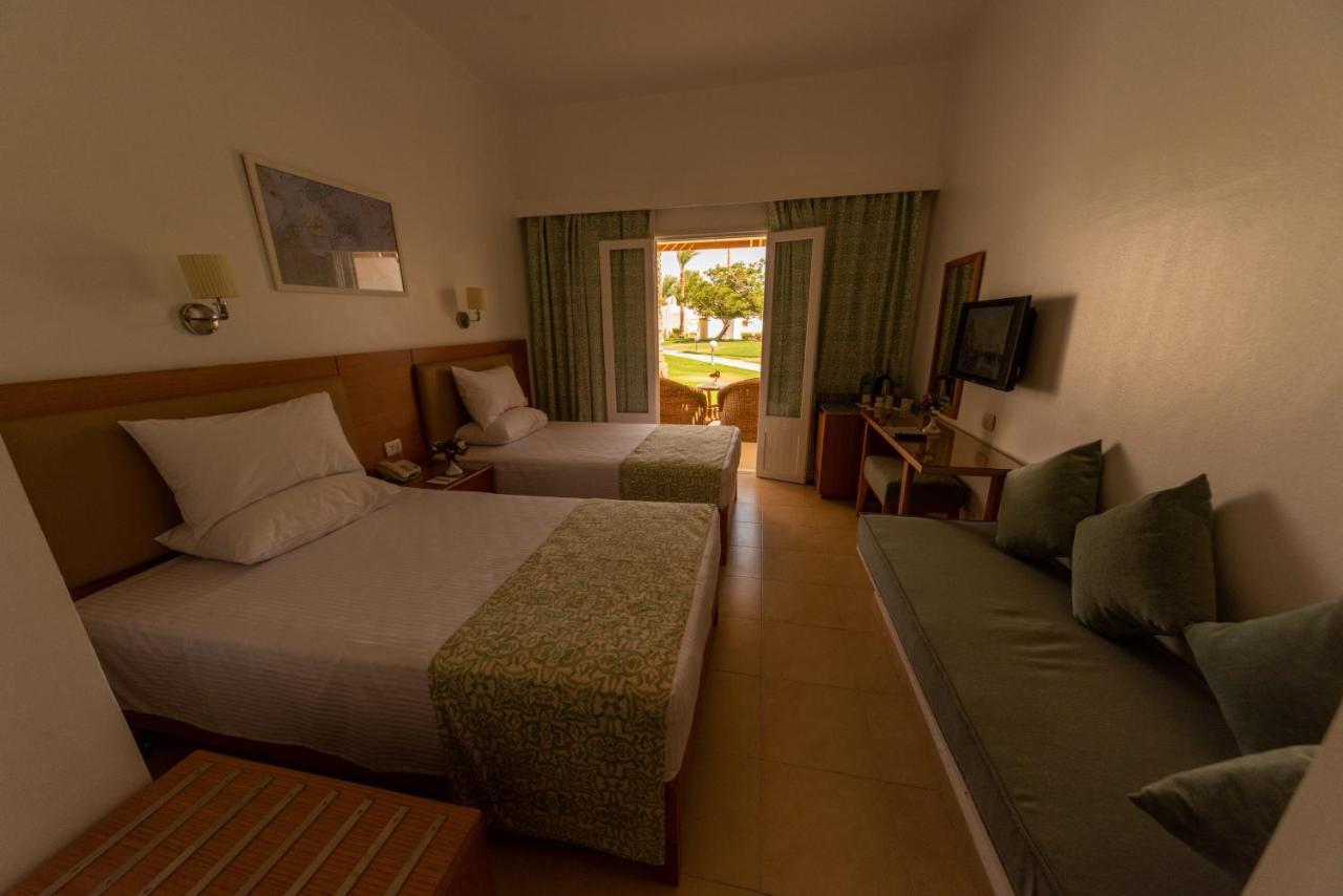 Dahab Lagoon Club & Resort Ex Tirana Dahab Exterior photo